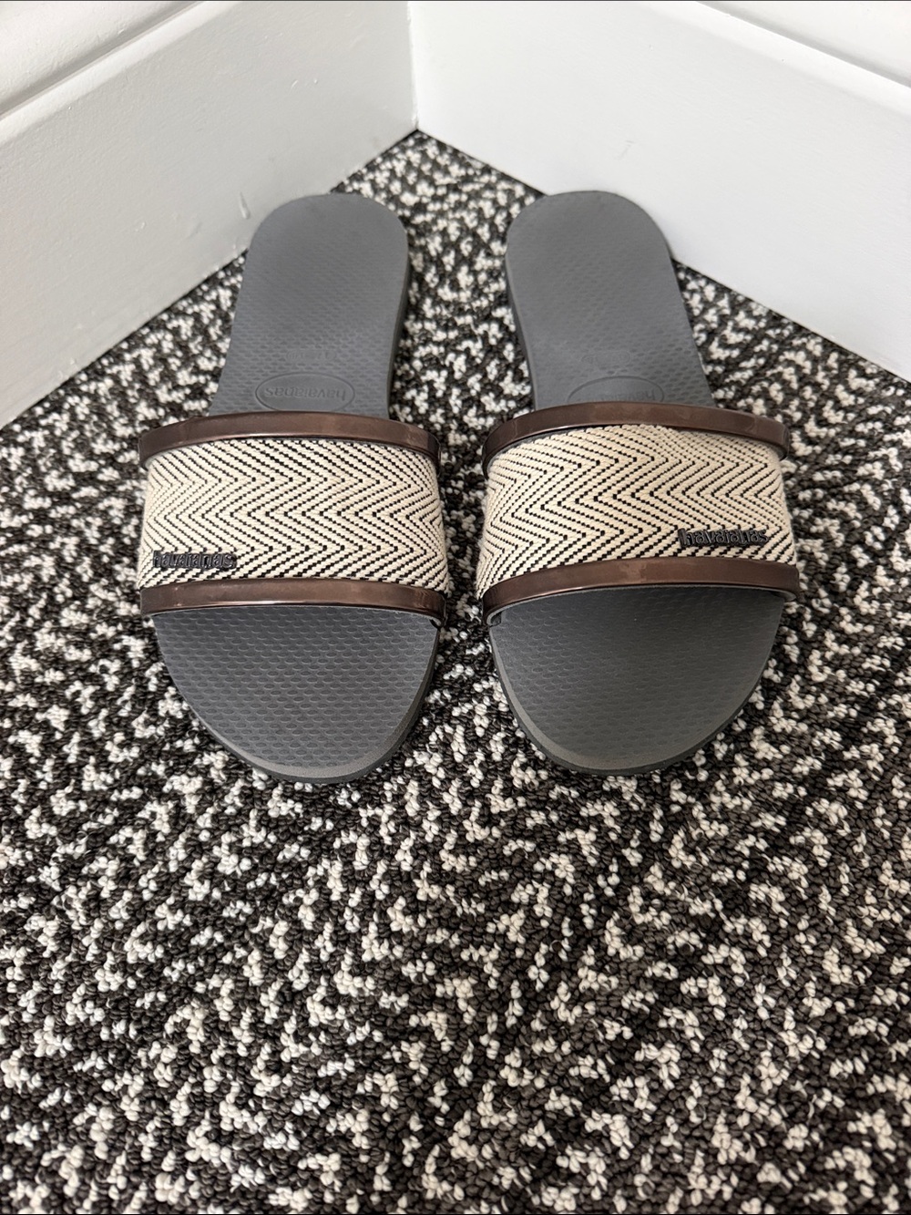 Havaianas Slide Sandals with Chevron Canvas Strap - Gray & Cream